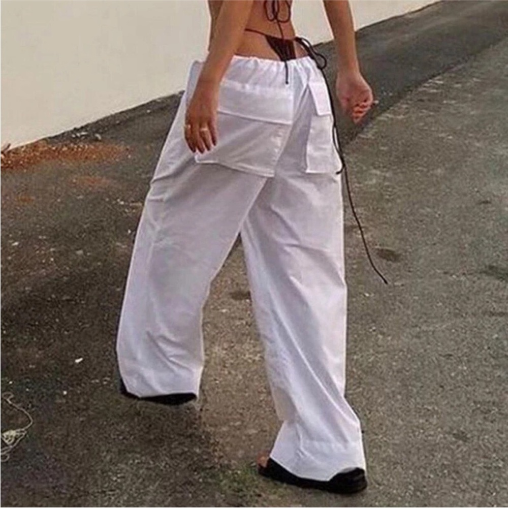 Local European White Wide-Leg Pants